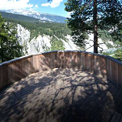 Die Rheinschlucht, der Swiss Grand Canyon, auf allen Wegen erleben.