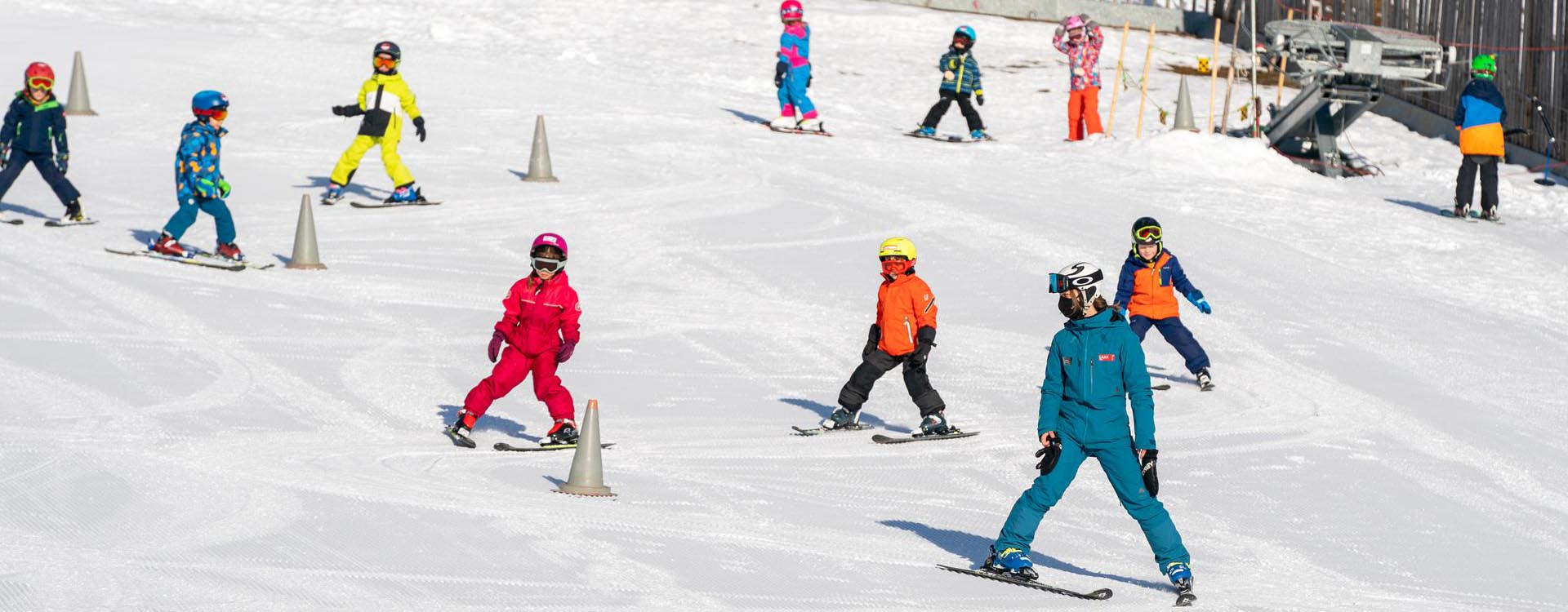 Skischool, Flims, Laax, Schweiz, Schneewunderland, Skischule, Kids, Unterricht, Skigebiet