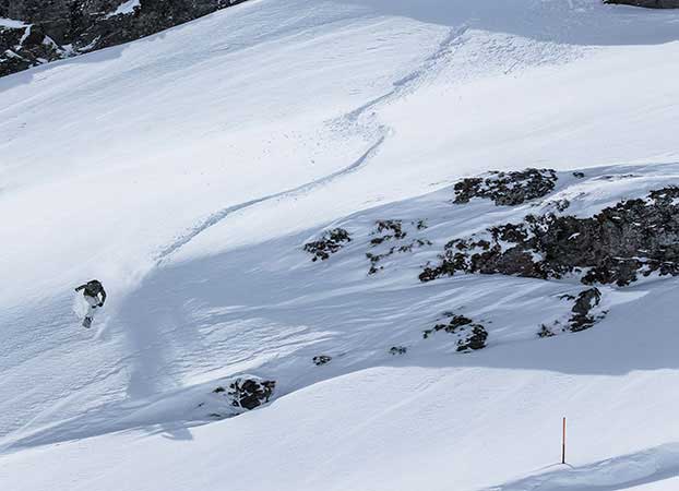 Auch Freeridekurse werden im Skigebiet Laax angeboten.